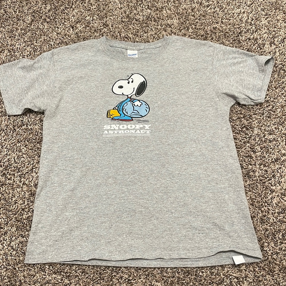 Kids large snoopy astronaut Kennedy space center t shirt